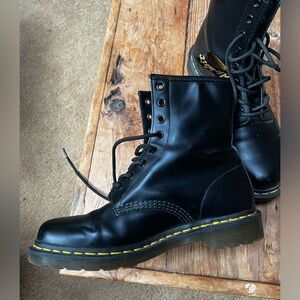 Dr.Martens classic black boots!